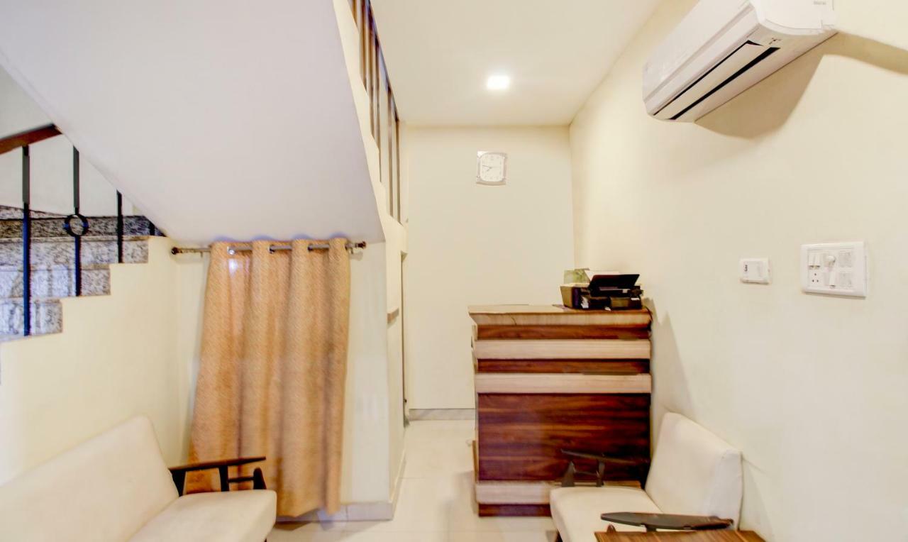 Itsy Hotels Royal Monarch Gorakhpur Extérieur photo